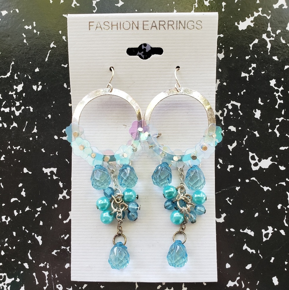 Fashion Dangling Blue Bead Earrings